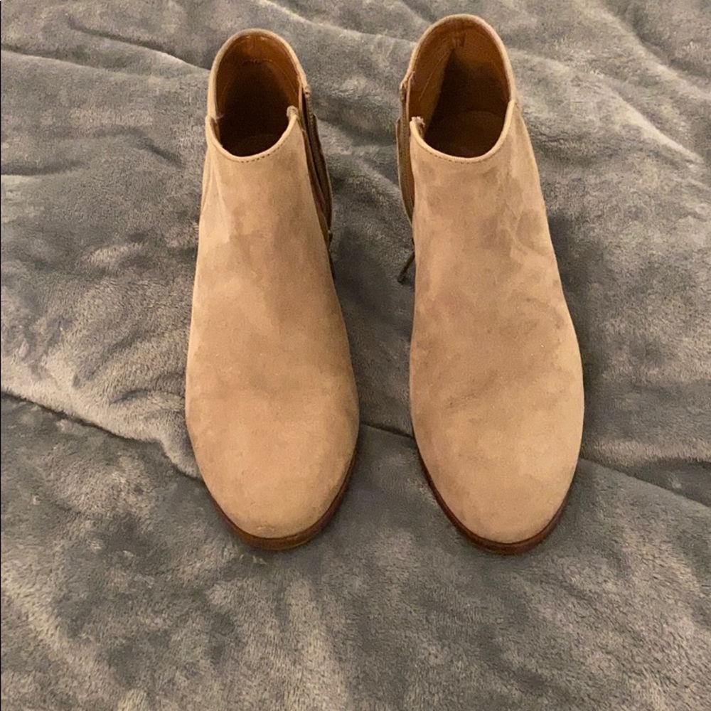 Sam Edelman Gray Suede Ankle Boots